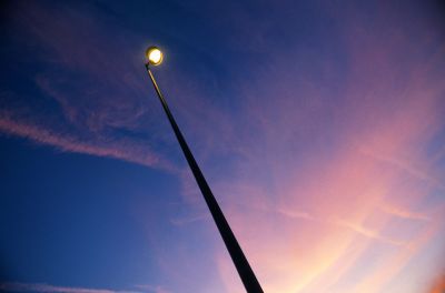 Top 10 des fournisseurs et fabricants d'éclairage public : mât et lampadaire