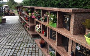 columbarium mural granit 