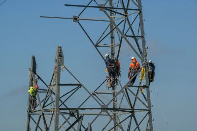 Installation de pylône télécom