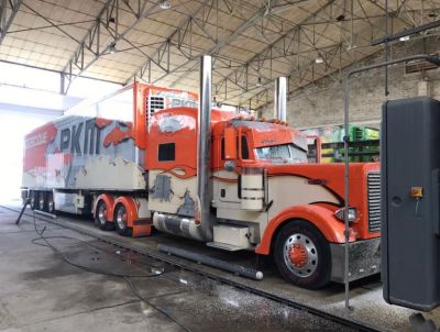 stations de lavage pour poids-lourds