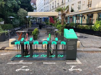 borne de recharge pour trottinette électrique