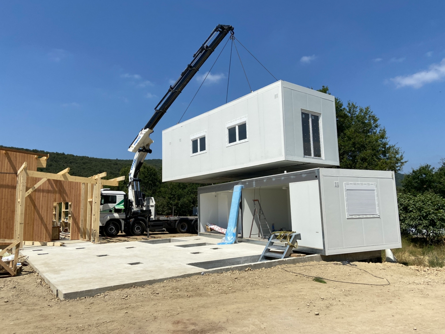 Laboratoire modulaire - Fromagerie - 3 modules - 120 m² avec salle de fabrication, laverie, vestiaires, salle d'emballage, bureaux et local technique_0