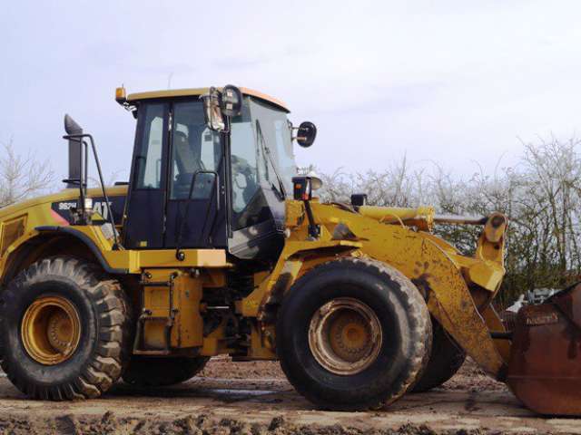 Chargeuse sur pneus caterpillar 962 h_0