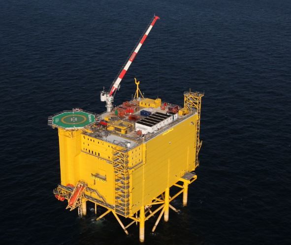 Rl 2650 grue portuaire offshore - liebherr - capacité de levage max 60t_0