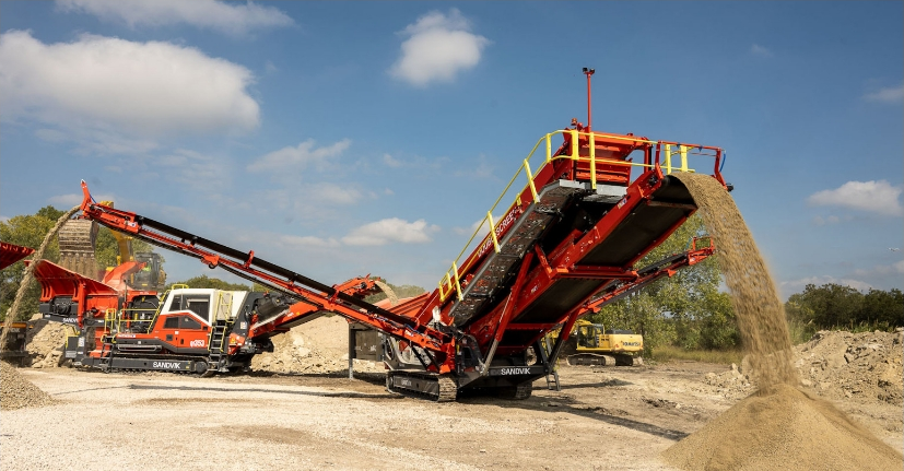 Crible mobile à 2 étages Sandvik QA442 - Technologie Doublescreen_0