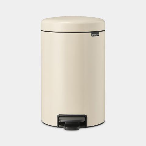 Poubelle à pédale newIcon 12 litres Soft Beige - Brabantia - Volume S - Couvercle soft-close - Anti-odeurs_0