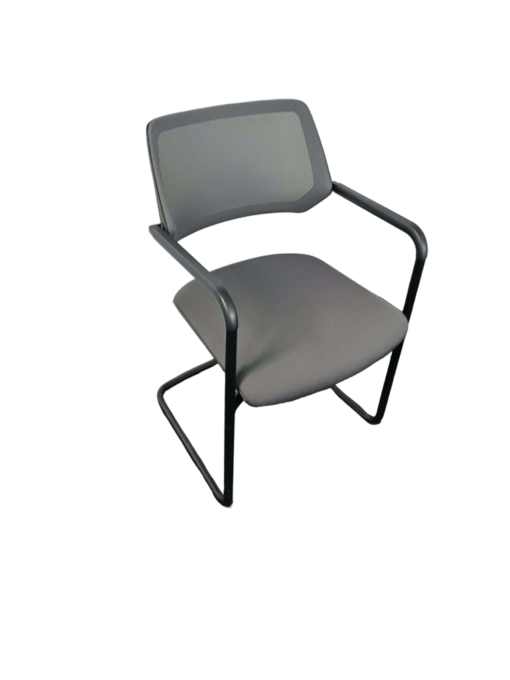 Chaise visiteur Qivi de Steelcase - ergonomique et empilable - d'occasion - confort dynamique et design élégant_0