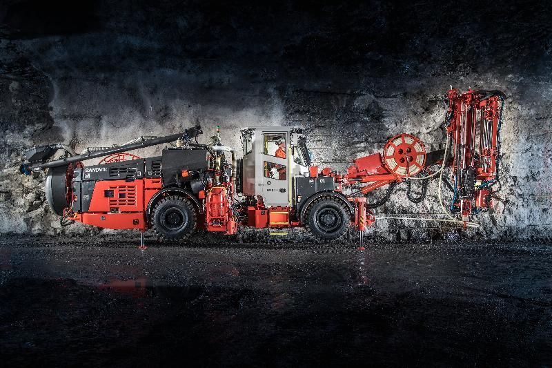 Boulonneur à câble - Installation de boulons jusqu'à 25m avec malaxeur automatique - Sandvik DS421 DS422i_0