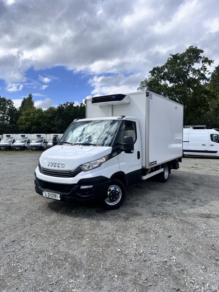 Iveco daily 35C12 frigorifique hayon_0