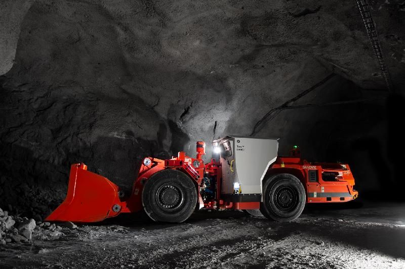 Chargeuse souterraine diesel à performance élevée - Capacité de 7 tonnes - Toro LH307_0