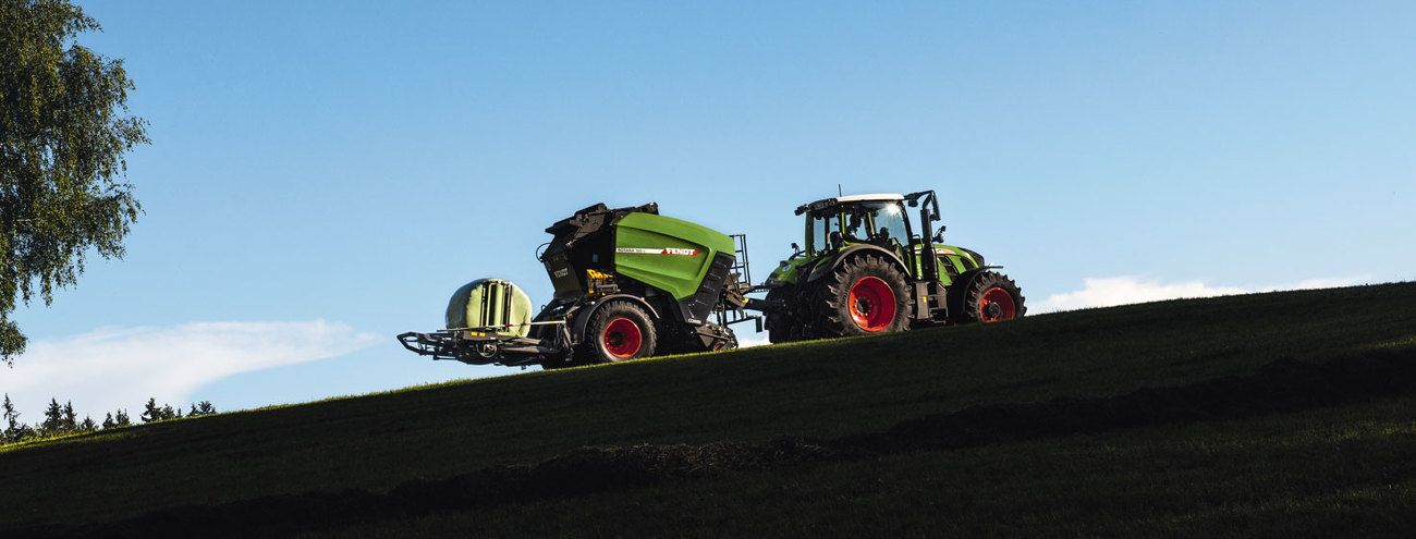 160v xtra - presse à balle ronde - fendt - volume de la chambre de pressage 2,50 m³_0