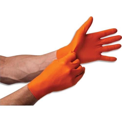 Boîte de 50 gants nitrile non poudrés gogrip avec picot 8,5gr. Coloris orange. Taille l_0