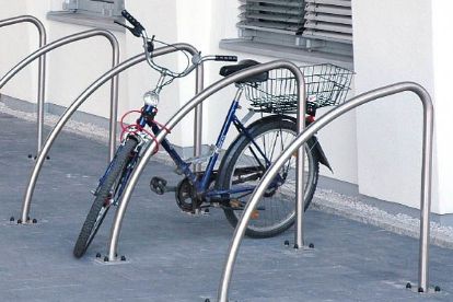 Apvciclo - range-vélos au sol - norcor - arceau en acier inox_0