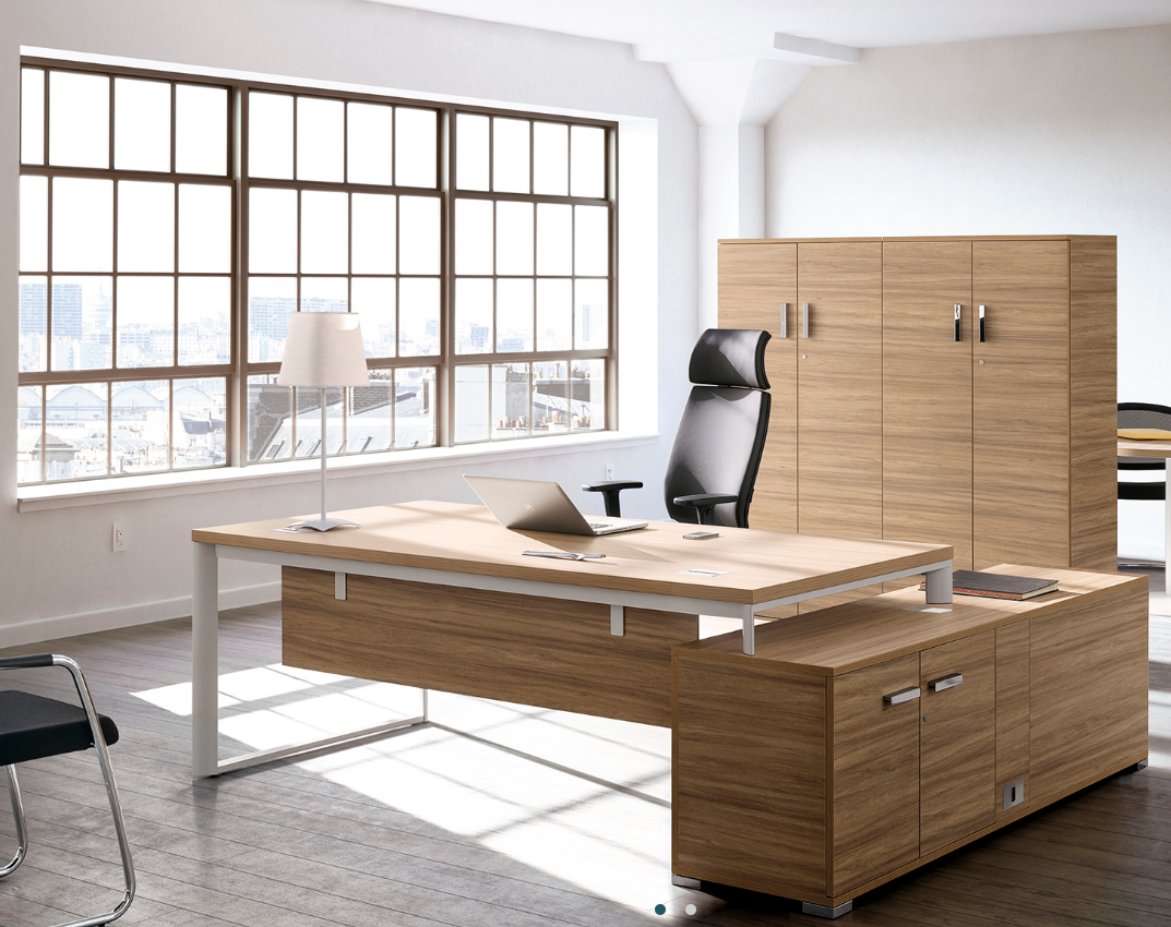 Bureau de direction ergonomique et polyvalent pour espace de management_0