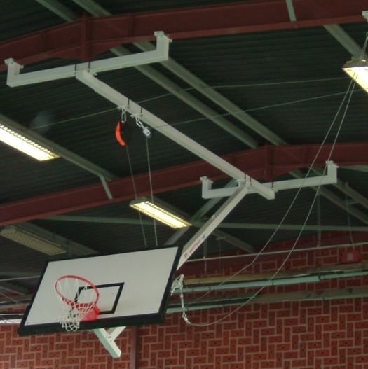 But Basket Relevable en Charpente - Panneau Méthacrylate - Ref : 73925P_0