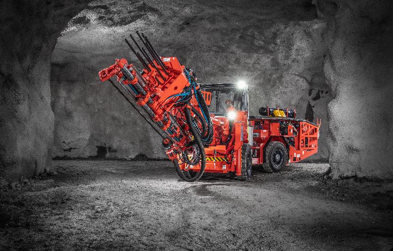 Foreuse de soutènement de roche Sandvik DS311 - Compacte et polyvalente pour mines souterraines_0