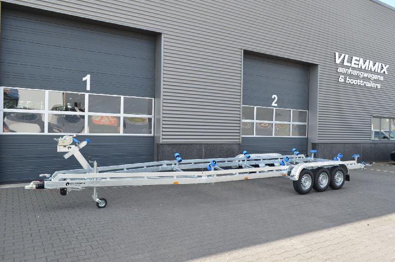 Vlemmix - 9m20-2m55 - 3x1500 kg - 3500 kg - VLEMMIX - Remorque Porte-Bateau_0