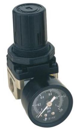Régulateur de pression avec manomètre -  3/4 - 6000L/min_0
