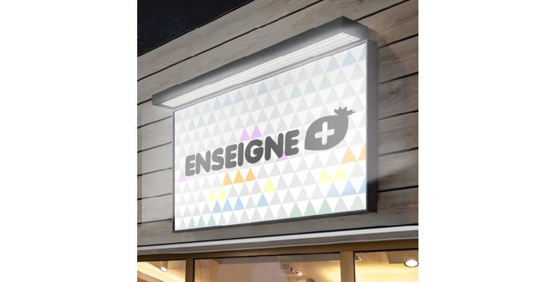 Enseigne caisson lumineux LED avec vinyle sur plexiglas et support dibond 3mm_0