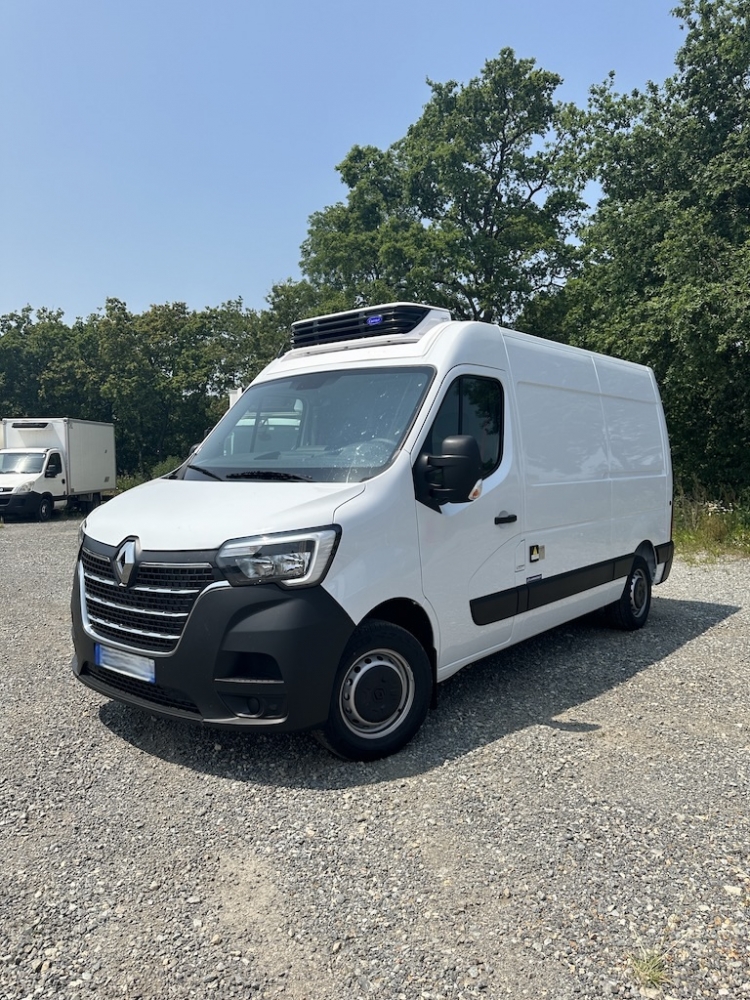 Véhicule frigorifique neuf RENAULT Master L2H2 - Réf ECLD489 - Diesel, 135 CH DIN, 0 KM_0