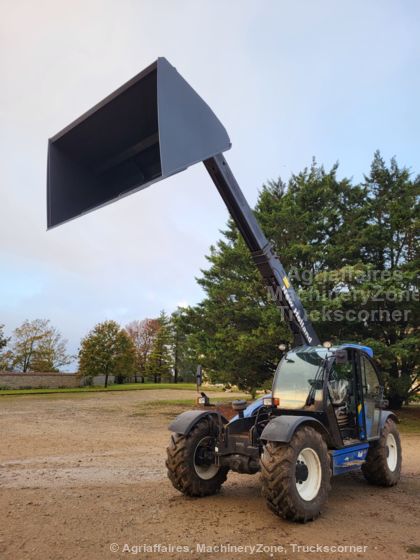 Godet à vrac ou à céréales 2500 litres, adaptable sur JBC - Spaw Met_0