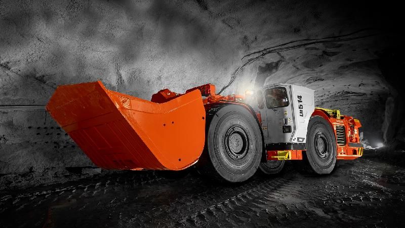 Chargeuse diesel  avec capacité de 14 000 kg - Sandvik Toro LH514_0