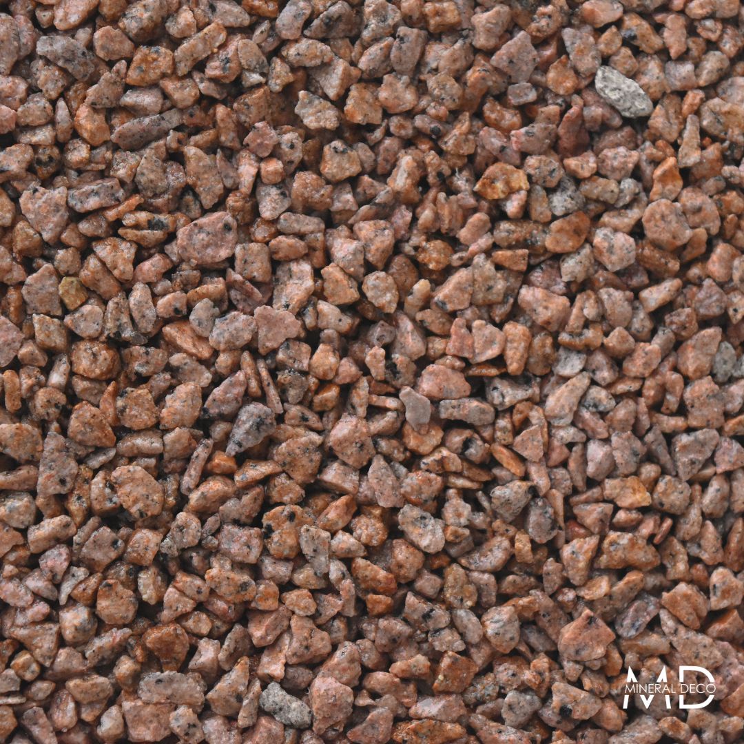 Graviers lavés séchés de granit rose 4/6 utilisés comme revêtement drainant, marquage routier - VOLCANE Premium_0