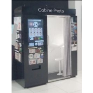 Cabine photo compacte ANTS équipée d'un écran de publicité de 32 pouces