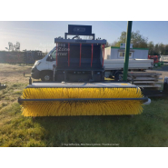 Godet balayeur à brosse rotative avec attelage Euro - Sonarol LS SNR 2400