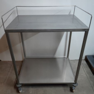 Table de laboratoire sur mesure en acier inoxydable