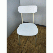 Chaise Cream Calligaris d'occasion - bois hêtre - assise et dossier résine blanc - recommandée pour cafés et restaurants