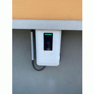 Installation Borne de recharge DAZE S 11- 22 kW