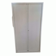 Armoire haute blanche d'occasion - Design moderne, portes coulissantes, 220 cm de hauteur - Rangement optimisé