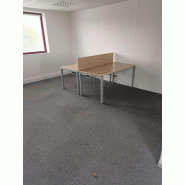 Bureau droit 160 cm x 80 cm d'occasion - Plateau bois - Piètement gris