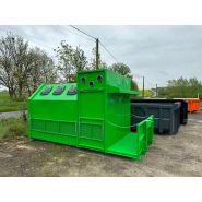 Benne ampliroll 3,5t caisson fermé spécial collecte de déchets  (mini déchetterie mobile)