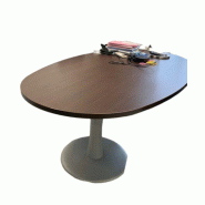 Table de réunion ovale - Piètement tulipe d'occasion - Design contemporain et pratique - 200x120x73 cm