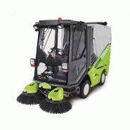 Balayeuse compacte Green Machines GM 636 pour une propreté optimale en ville - GM 636 balayeuse thermique compacte avec vue panoramique et gestion innovante